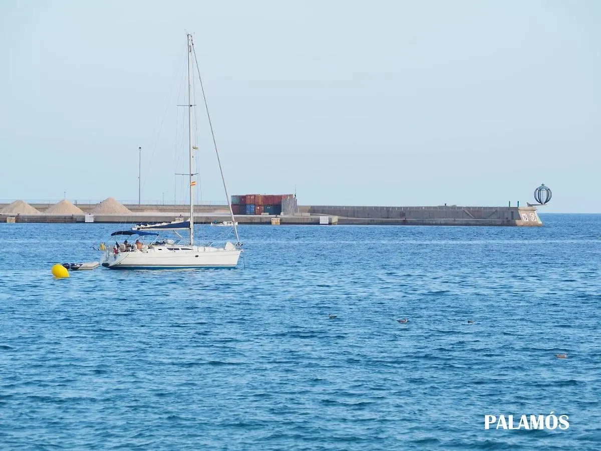 Espectacular Apartament A Palamos Centre! Amb Wifi アパート